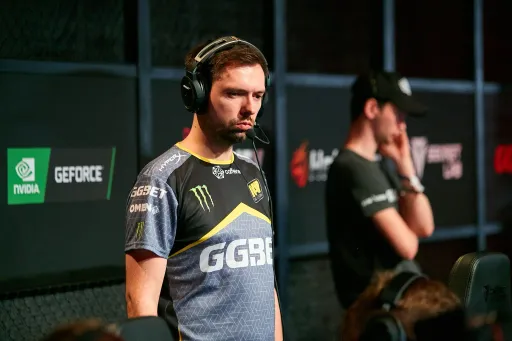 B1ad3 высказался о потенциале s1mple в NaVi
