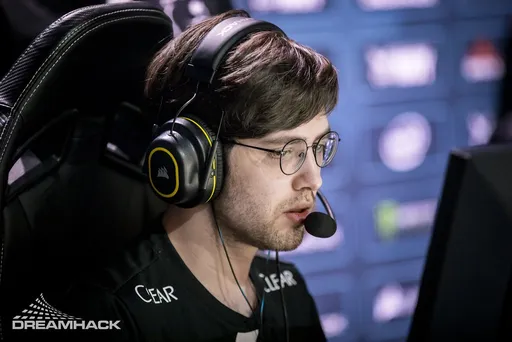 FURIA выбила Virtus.pro из Roobet Cup по CS:GO