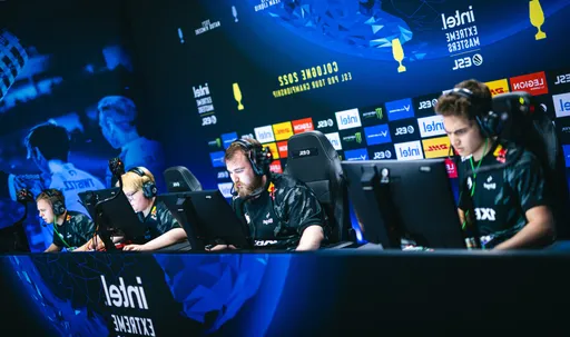 FaZe Clan одолела Team Spirit и прошла в плей-офф IEM Cologne 2022