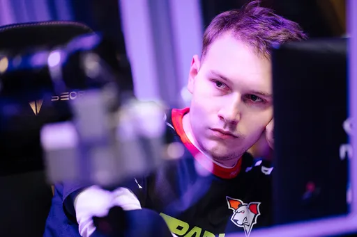 Gambit выбила Virtus.pro из Winline D2CL Season 9