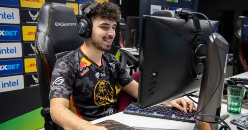 Игроки Team Vitality пошли на снижение зарплат ради присоединения Spinx