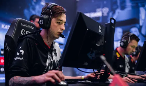 KennyS может перейти в состав Falcons по CS:GO