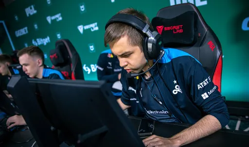 Cloud9 одержала верх в стартовом матче на IEM Dallas 2022
