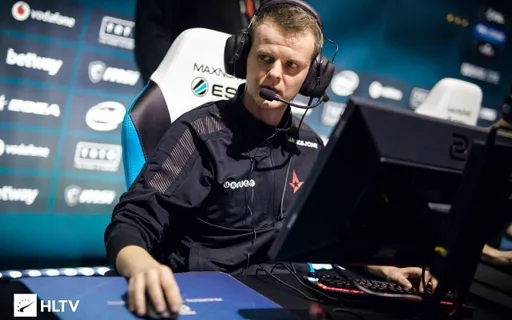 Xyp9x: я шлю лучи любви моим бывшим тиммейтам из Team Vitality и zonic
