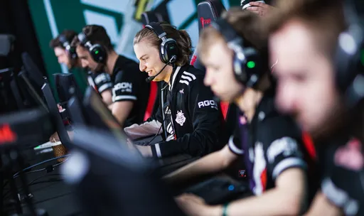 Outsiders сыграет с G2 в четвёртом раунде стадии Legends на мейджоре по CS:GO