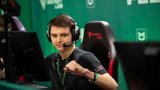 FL1T: я думаю, device будет играть в Astralis после мейджора