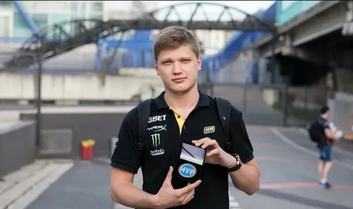 S1mple высказался об интервью Boombl4 у Райза