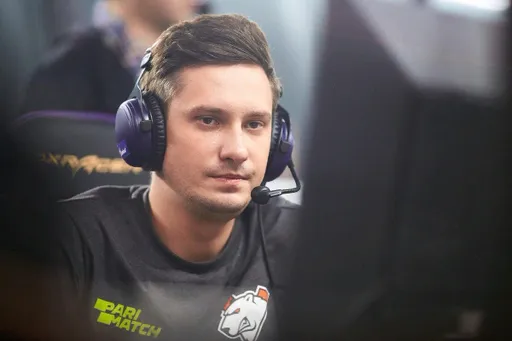 Natus Vincere исключила Solo из ростера Dota 2