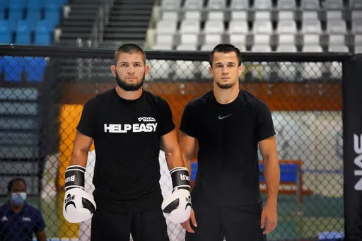 Нурмагомедовы – главный российский клан в MMA. Команда мечты легендарного тренера