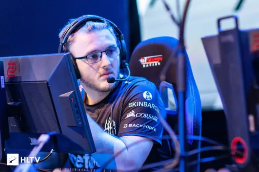 Smooya высказался о визовых проблемах игроков Benched Heroes