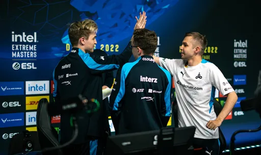 Cloud9 сразится с FaZe Clan в плей-офф IEM Dallas 2022