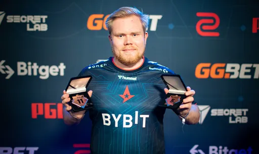 Эмиль Magisk Рейф —  четырнадцатый MVP Major
