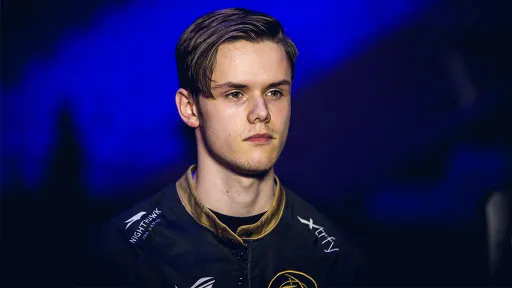 REZ поделился мнением о фаворите на IEM Rio Major 2022