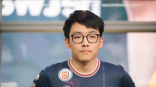Team Aster выбила PSG.LGD из The International 11