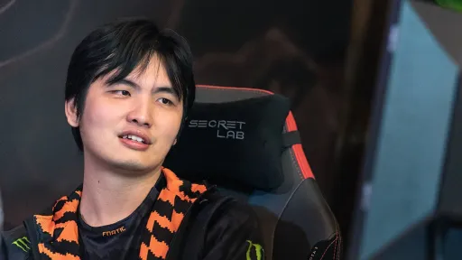 Iceiceice высказался об исключении Team SMG из списка участников отборочных TI11