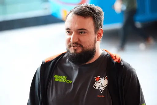 9pasha: я хотел забить на Dota 2 буквально пару недель назад