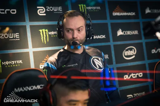Тренер EG не сможет присутствовать на матчах EPL S15 из-за проблем со здоровьем