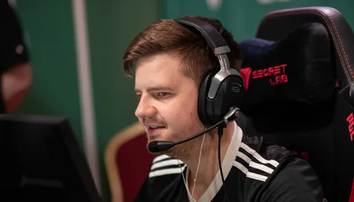 Dupreeh выиграл спор с менеджером Vitality — он получил вино за 1,9 млн рублей