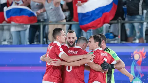 Определились все четвертьфинальные пары чемпионата мира по пляжному футболу