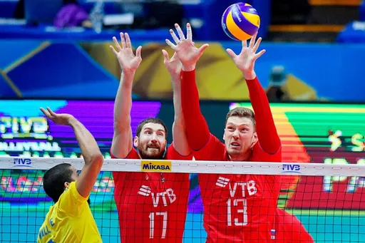 Мужская сборная России по волейболу потерпела первое поражение в Лиге наций