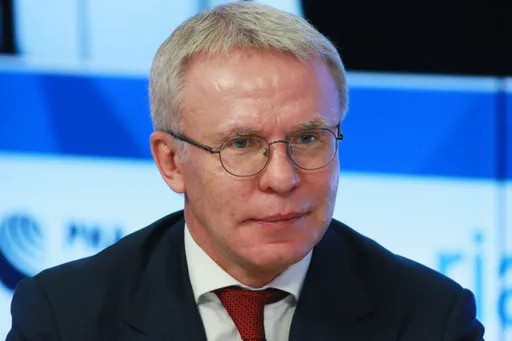 Фетисов объяснил, почему «Питтсбург» долго не подписывал контракт с Малкиным