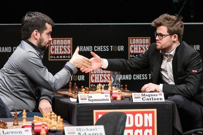 Непомнящий уступил Карлсену в девятой партии матча за шахматную корону