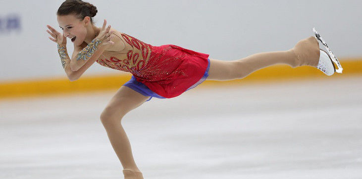 Щербакова выиграла Skate America, поставила мировой рекорд, сменила 2 платья за один номер