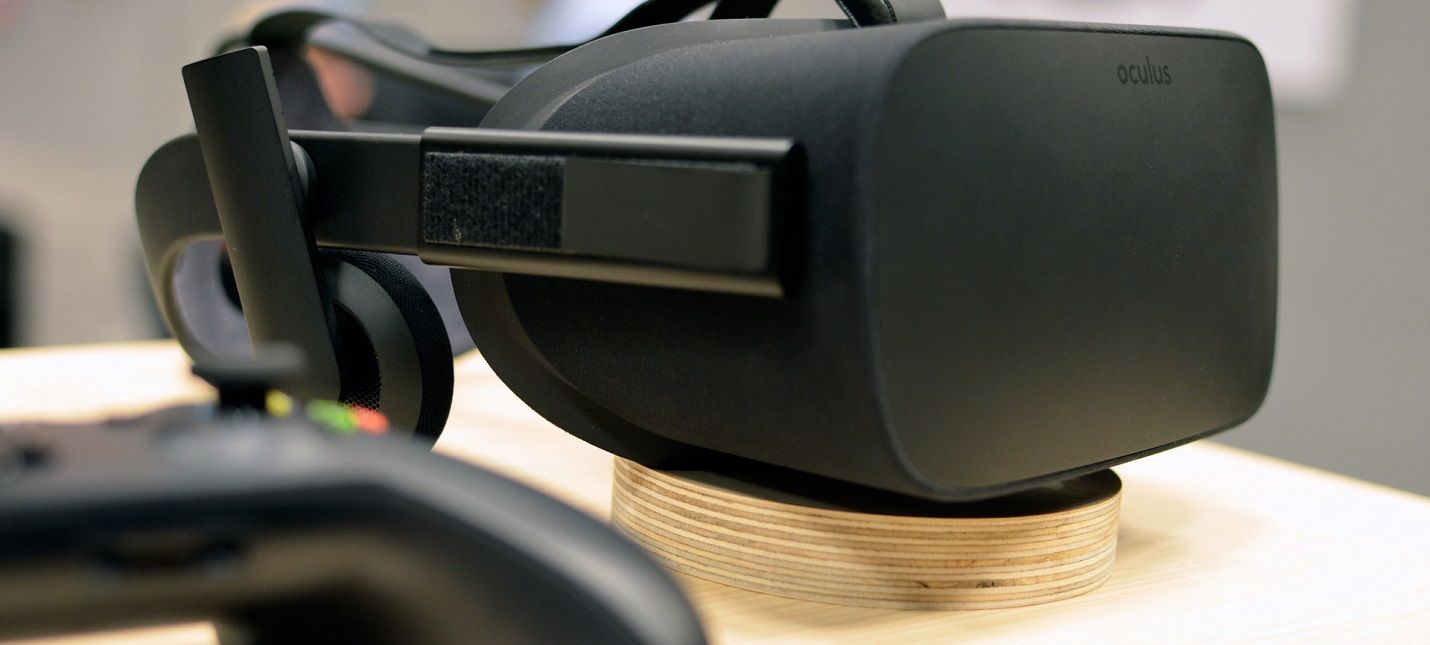 Microsoft опровергла слухи о работе над VR-шлемом для Xbox