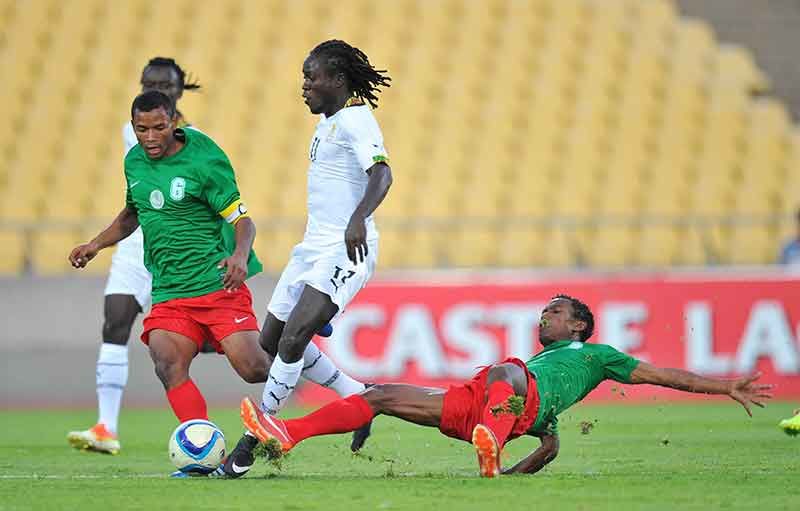Сборная Малави выиграла у Зимбабве в матче Кубка африканских наций-2022, Мханго оформил дубль