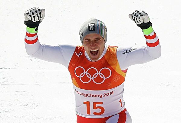 Австрийский горнолыжник Майер выиграл в супергиганте и стал трехкратным олимпийским чемпионом
