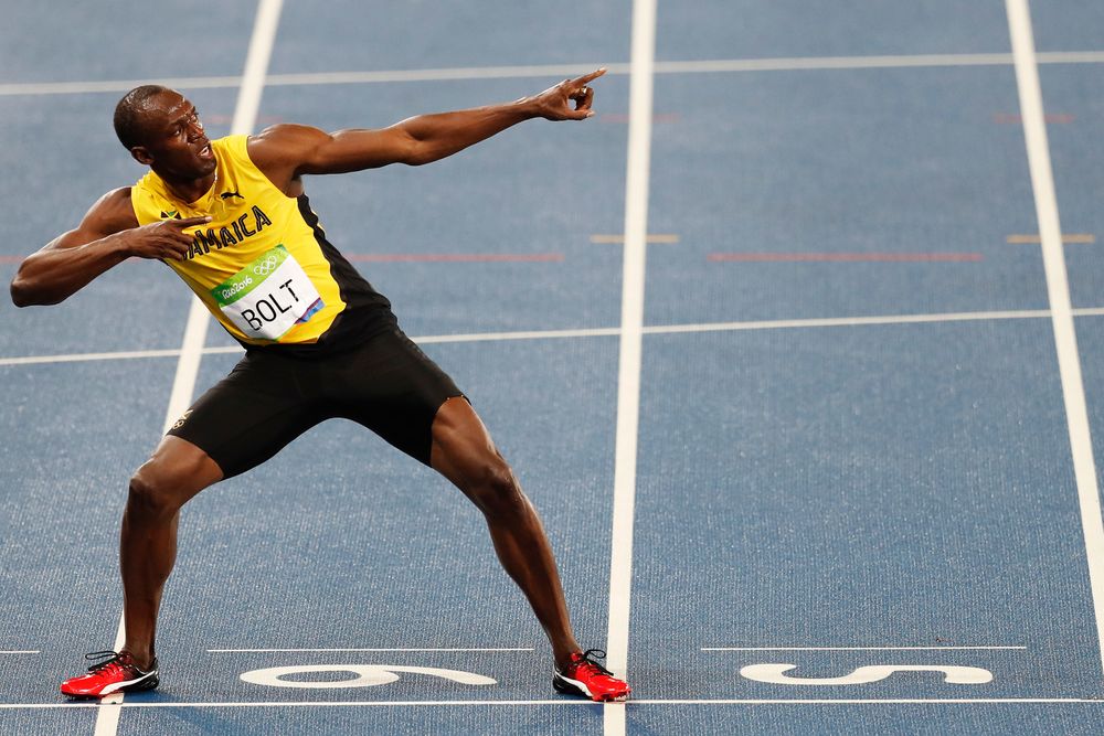 Ямайский спринтер Усейн Болт подал заявку на регистрацию победной позы в качестве товарного знака