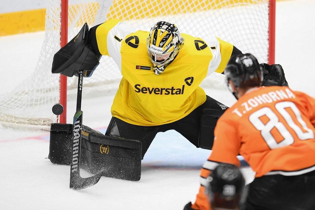 Экс-вратарь «Северстали» Шостак продолжит карьеру в чемпионате Финляндии
