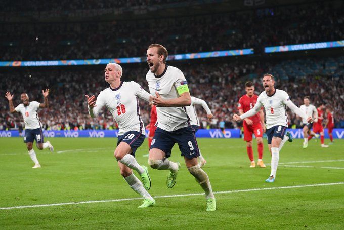 Англия обыграла Данию и впервые в своей истории вышла в финал чемпионата Европы по футболу