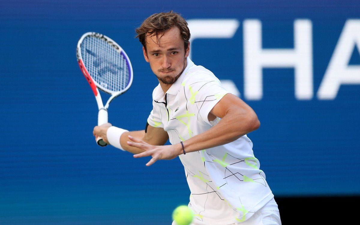 Даниил Медведев — Илья Ивашка прогноз 10 июня 2022: ставки и коэффициенты на теннисный матч