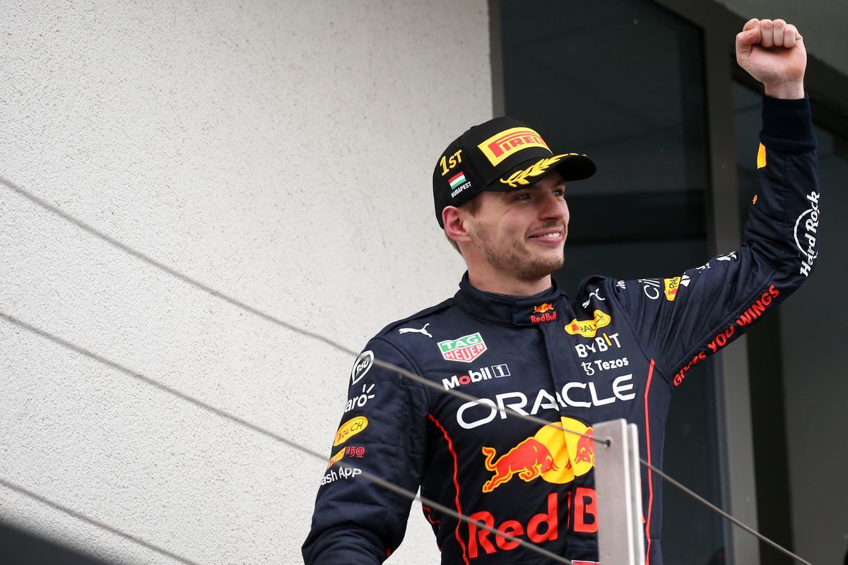 Пилот «Ред Булл» Ферстаппен стал победителем Гран-при «Формулы-1» в Бельгии