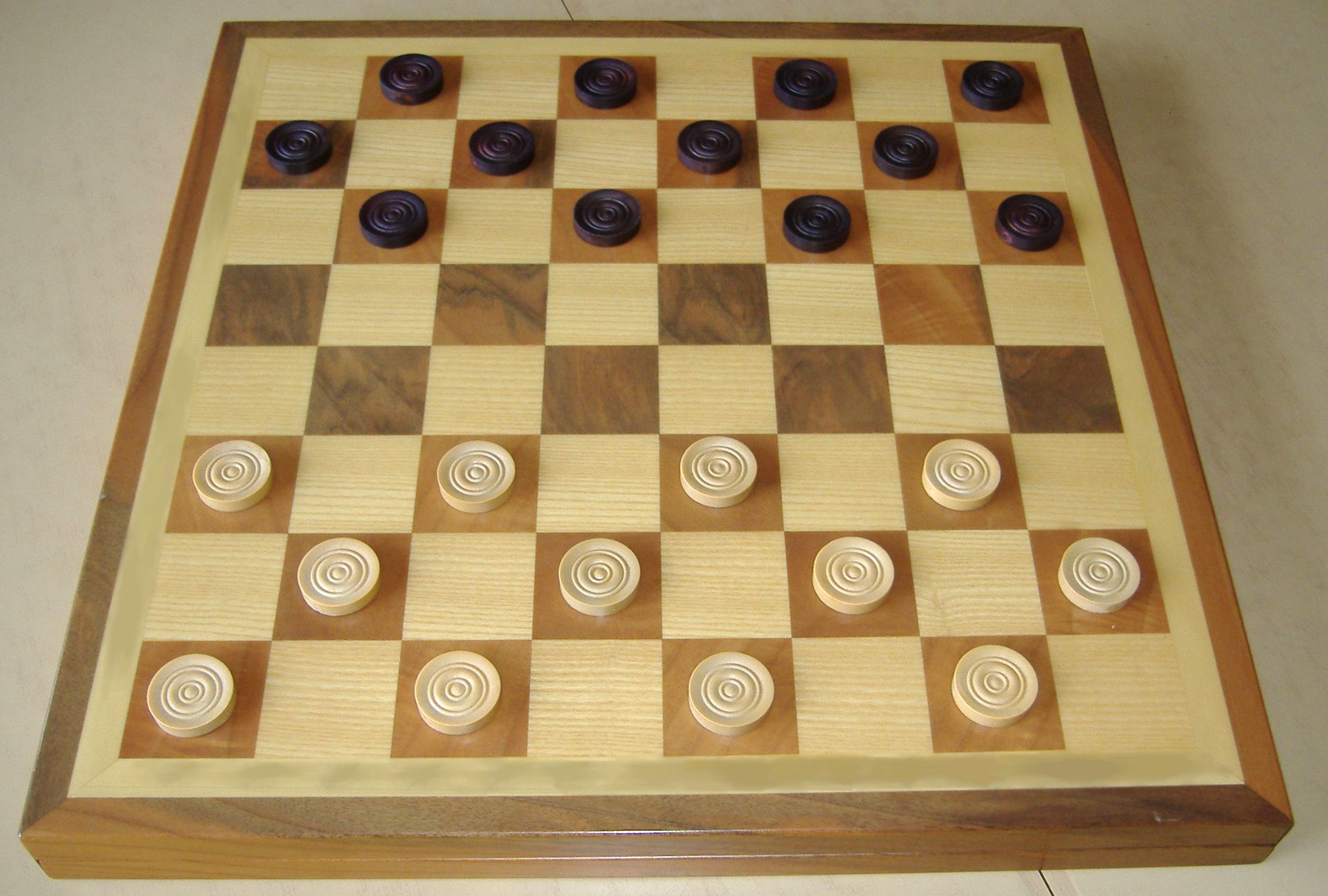 Правила игры в шашки