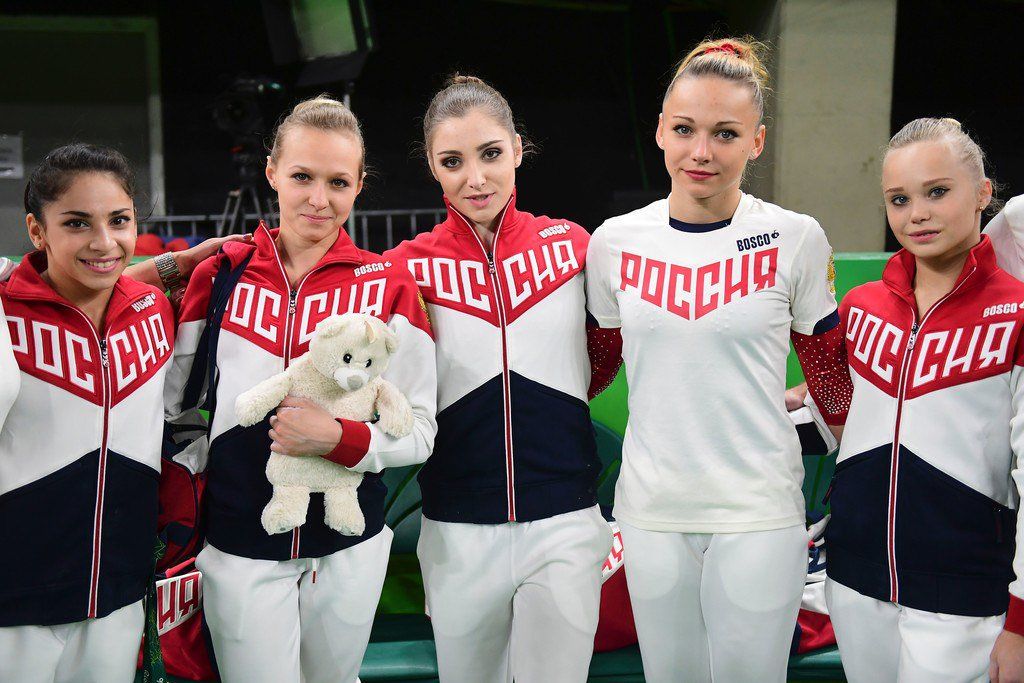 Российские гимнастки стали вторыми в многоборье на ЧМ