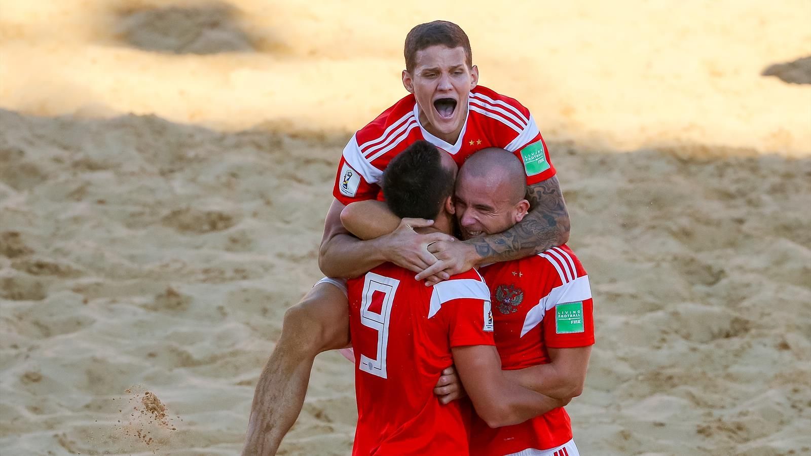Россия стала бронзовым призером чемпионата мира по пляжному футболу