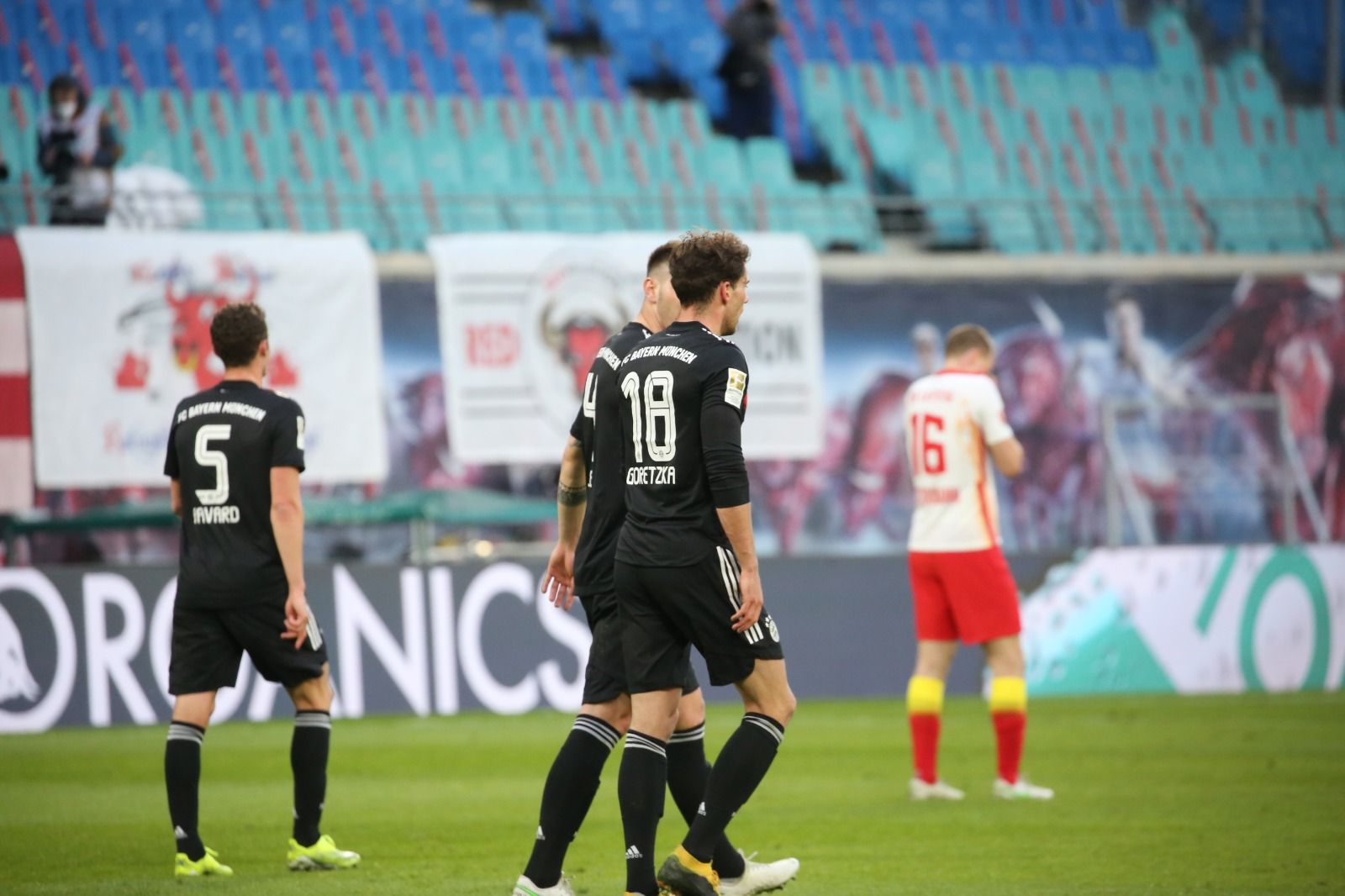 «Бавария» обыграла «Лейпциг» и увеличила отрыв в таблице Бундеслиги до семи очков