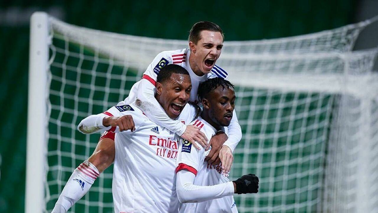 «Лион» обыграл «Сент-Этьен» в матче французского чемпионата