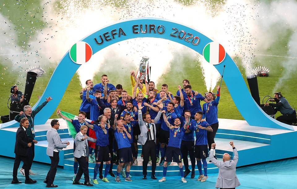 Италия стала первой страной, в один год победившей на «Евровидении» и чемпионате Европы по футболу